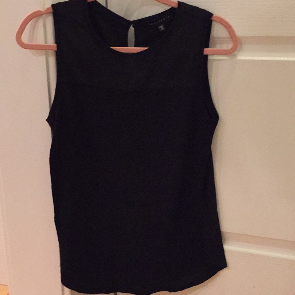 XS Sanctuary Top - like new!